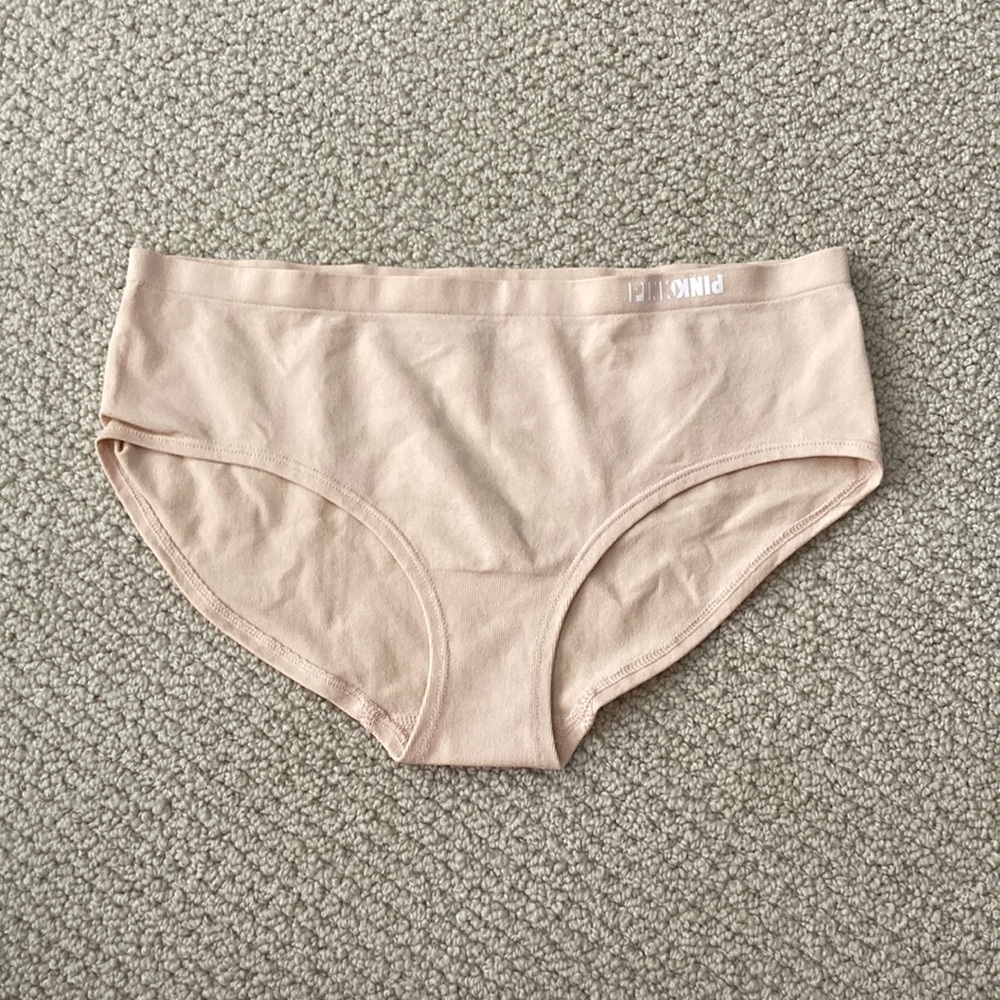 NEW Victoriaβs Secret PINK Extra Low Rise Hiphugger Hipster Nude Stretch M NWOT